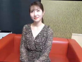 喔图姐姐亲自想我玩（维族）